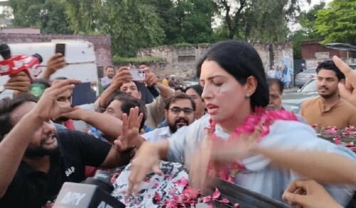 PTI&rsquo;s Aliya Hamza released from jail after bail in May 9 cases