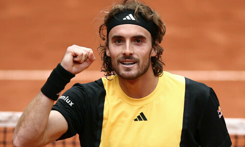 Stefanos Tsitsipas, Holger Rune avoid first-round exits at Cincinnati Open