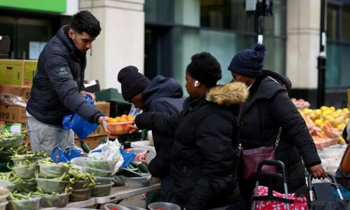 UK economy slows slightly in second quarter