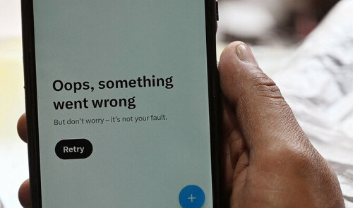 Businesses, rights defenders decry Pakistan internet slowdown