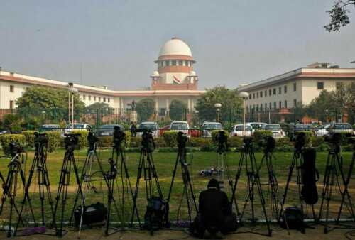 India&rsquo;s top court sets up doctors&rsquo; panel on workplace safety after rape, murder
