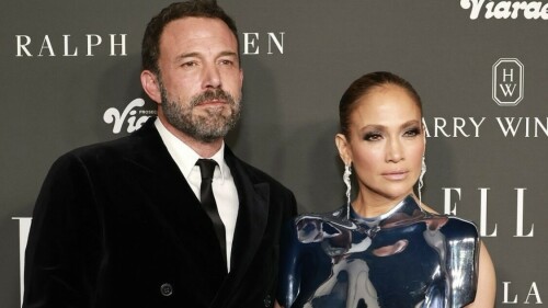 Jennifer Lopez files to divorce Ben Affleck: US media