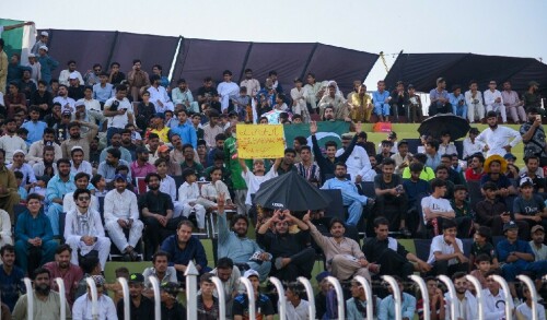 Pakistan vs Bangladesh: PCB announces spectators&rsquo; free entry for remainder of first Test