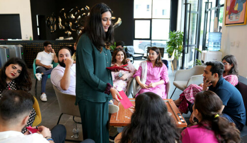Pakistani singles defy tradition, search for spouses in person