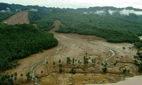 Thailand warns against severe floods that killed 22 Thailand warns against severe floods that killed 22