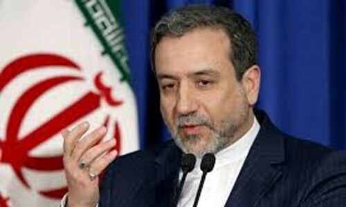 Iran doesn&rsquo;t seek to raise regional tensions, foreign minister tells Italian counterpart