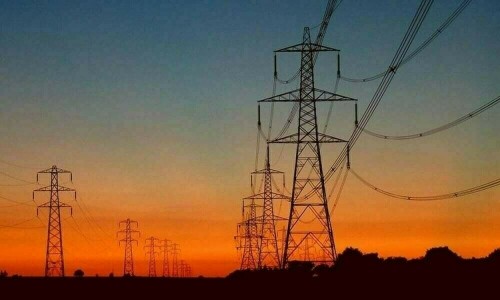 ڈسکوز اور کے الیکٹرک، مالی سال 24 کی چوتھی سہ ماہی کیلئے 1.90 روپے فی یونٹ کیو ٹی اے کی منظوری