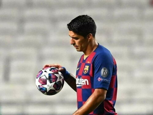 Luis Suarez scores twice as Inter Miami crush Chicago
