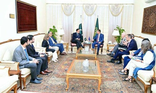یورپی انوسٹمنٹ بینک کے ساتھ 12 ممکنہ منصوبوں کی فہرست شیئر
