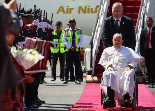 Pope Francis arrives in East Timor, crowd may reach 750,000