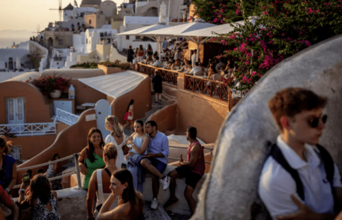 Greece to hike fee for cruise passengers to Mykonos and Santorini