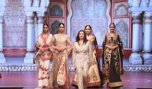 Shamaeel Ansari displays capsule collection at charity fashion event for Hunar Foundation