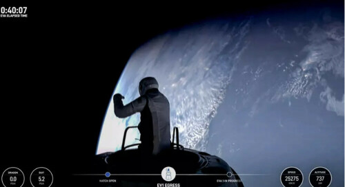 Historic private astronaut mission splashes down off Florida Historic private astronaut mission splashes down off Florida
