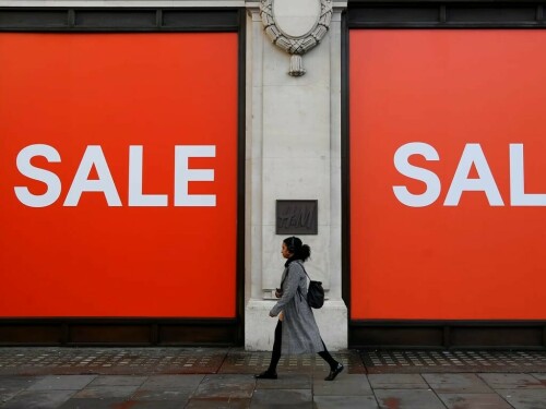 UK retail sales rise 1% in August