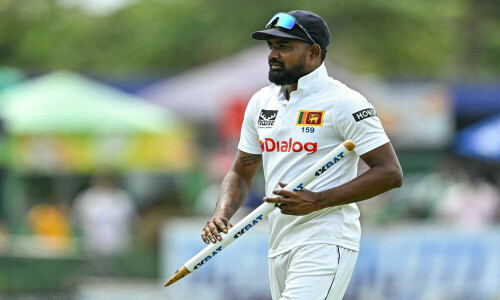 Jayasuriya grabs five wickets as Sri Lanka win first New Zealand Test