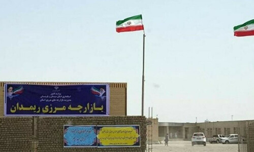 Iran walls off part of border with Afghanistan: media