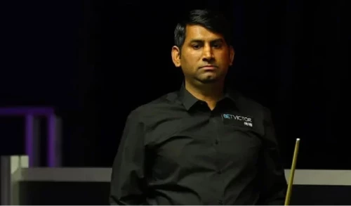 Asjad Iqbal crushes Indian opponent to reach IBSF World Six Red Snooker Championship Final