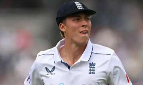 England&rsquo;s Hull out of Pakistan tour