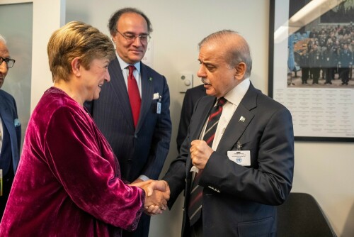 PM Shehbaz engages World Bank, IMF leaders on Pakistan&rsquo;s economic reforms