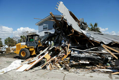 With 130 dead from Hurricane Helene, Biden defends US government response