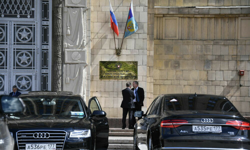 Russia calls on Israel to withdraw troops from Lebanon