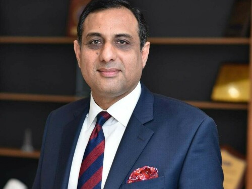 ایئر لنک کے سی ای او کی شیاؤمی ایس یو 7 کے 2 یونٹس درآمد کرنے کی تصدیق