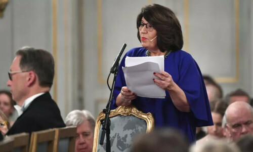 Jila Mossaed, from refugee poet to Swedish Academy