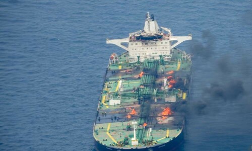 Houthis strike tanker off Yemen, causing minor damage and no injuries