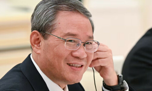 Vietnam, China sign 10 documents during Chinese Premier&rsquo;s visit to Hanoi