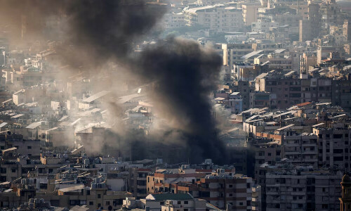 Hezbollah fights Israeli troops near Lebanon&rsquo;s Ramiya village; third UN peacekeeper wounded