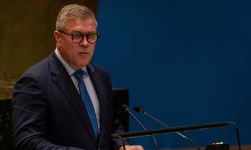 Iceland&rsquo;s coalition govt collapses, new election in Nov: PM
