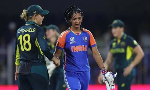India&rsquo;s World Cup hopes in Pakistan hands after Australia defeat