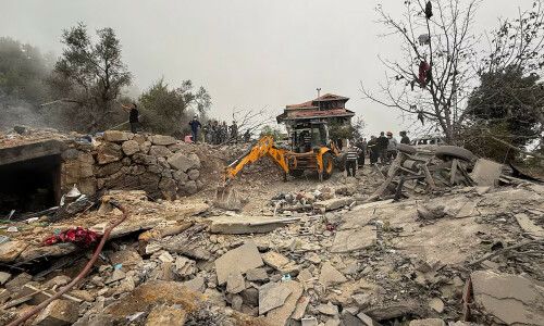 Israel strikes north Lebanon town, UN expresses concern about peacekeepers