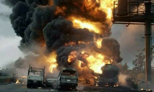 نائجیریا میں آئل ٹینکر میں دھماکہ، 140 سے زائد افراد ہلاک