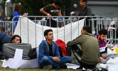 Dutch probe sending rejected asylum seekers to Uganda: media