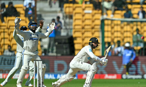 New Zealand on top after India bowled out for 46 in rain-hit Test