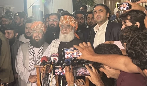 Bilawal requests Fazl to table &lsquo;mutually-agreed&rsquo; constitutional amendment bill in parliament