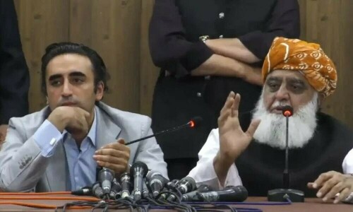 بلاول بھٹو کا فضل الرحمان کی حمایت حاصل کرنے کا دعویٰ