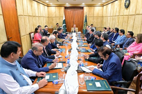 Federal cabinet approves proposed draft of 26th constitutional amendment: PMO