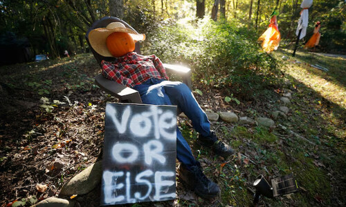 New cases of political violence roil US ahead of contentious election