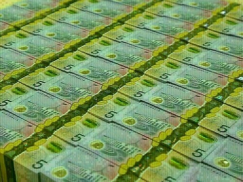 Australia, NZ dollars shaky, set for fourth straight week of losses Australia, NZ dollars shaky, set for fourth straight week of losses
