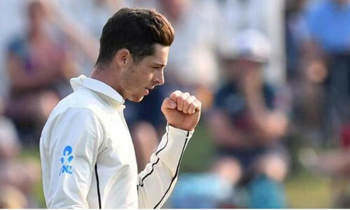 Mitchell Santner&rsquo;s heroics prime New Zealand for maiden series win in India
