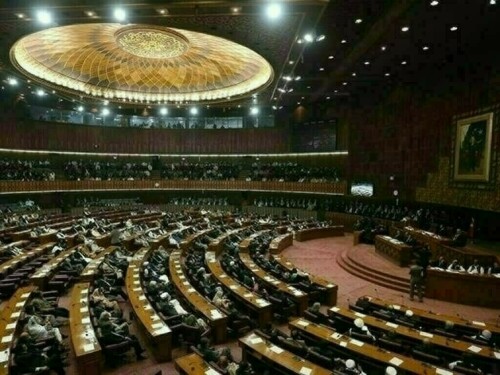 انسداد دہشت گردی ایکٹ میں ترمیم کا بل اسمبلی میں پیش، مشتبہ شخص کو 3 ماہ حراست میں لیا جا سکے گا