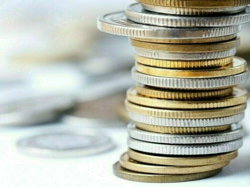 Business leaders demand cut in interest rates