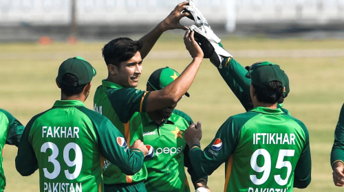 آسٹریلیا کیخلاف پہلے ون ڈے کیلئے قومی ٹیم کا اعلان، حسنین کی واپسی