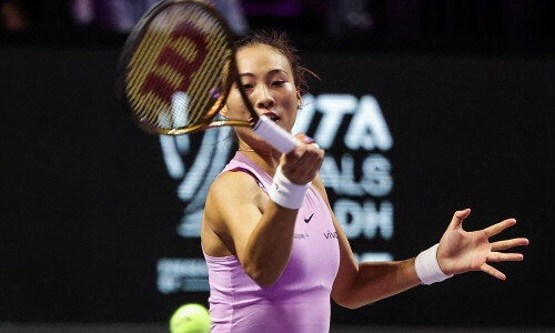China&rsquo;s Zheng beats Rybakina at WTA Finals