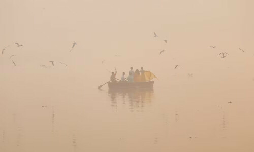 Toxic smog wreathes India&rsquo;s capital as winter nears
