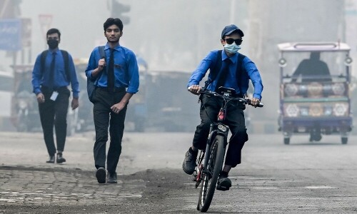 Schools in Punjab closed till Nov 17 as smog chokes province