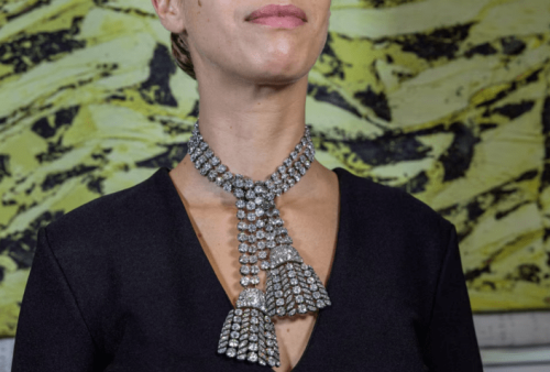 Diamond necklace allegedly linked to Marie Antoinette’s demise up for auction Diamond necklace allegedly linked to Marie Antoinette’s demise up for auction