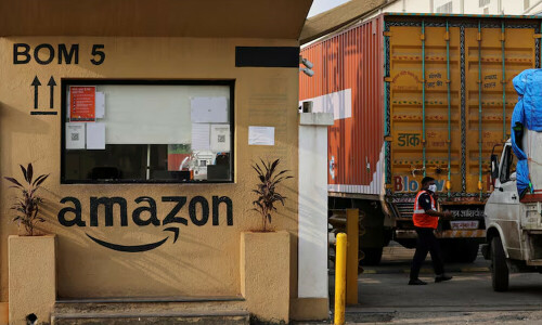 India to summon Amazon, Flipkart executives as regulatory scrutiny grows, source says